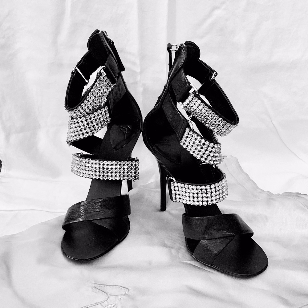 New Giuseppe Zanotti Swarovski Crystal Sandal